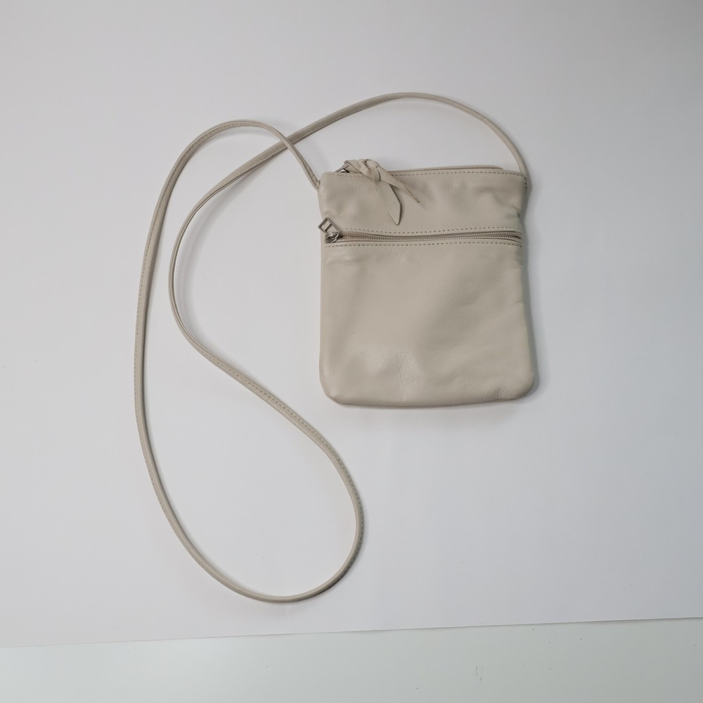 SVEN USA Cream White Leather Small Crossbody Bag Minimalist Travel Pouch Vintage